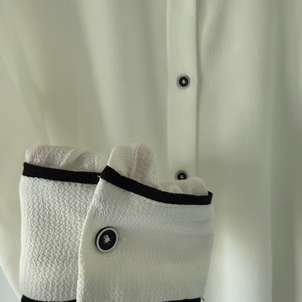 Halogen White Button-Up Shirt With Contrasting Bl… - image 4